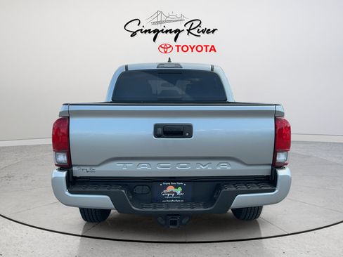 Used 2023 Toyota Tacoma SR5 w/ Technology Package RWD image 6