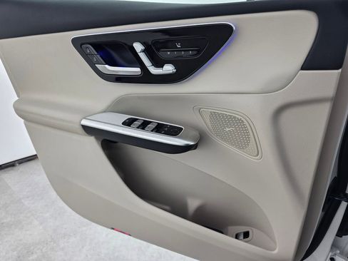 New 2026 Mercedes-Benz GLC 300 4MATIC image 15