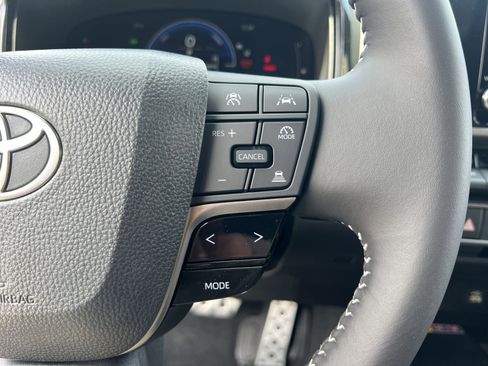 New 2026 Toyota Camry SE AWD/4WD image 25