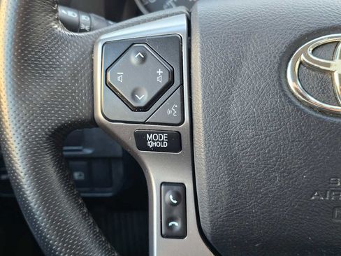 Used 2019 Toyota Tacoma SR5 image 30