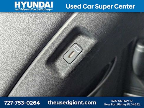 Used 2024 Hyundai Santa Fe Limited image 22