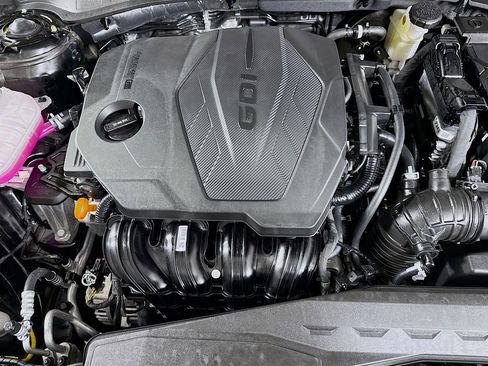 Certified 2025 Hyundai Sonata SE image 31