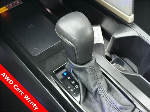 Used 2025 Toyota Camry SE image 26