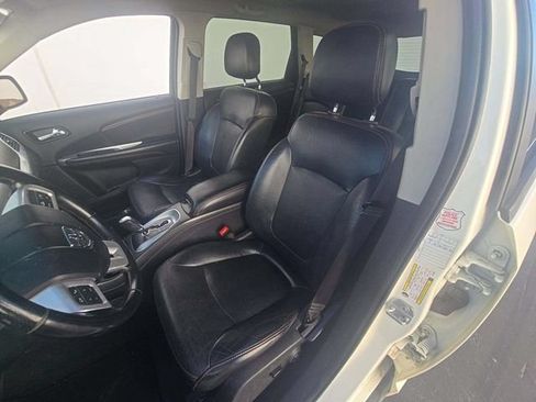 Used 2019 Dodge Journey GT AWD/4WD image 4