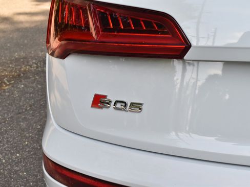 Used 2020 Audi SQ5 Premium Plus w/ Premium Plus Package AWD/4WD image 40