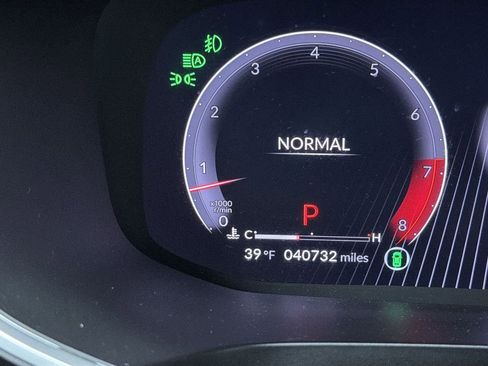 Used 2023 Acura MDX A-Spec image 24