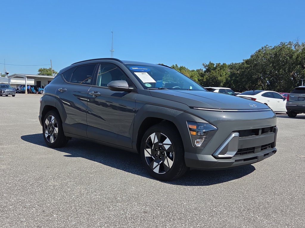 Certified 2024 Hyundai Kona SEL FWD image 2