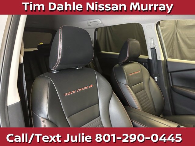 Used 2025 Nissan Rogue SV AWD/4WD image 16