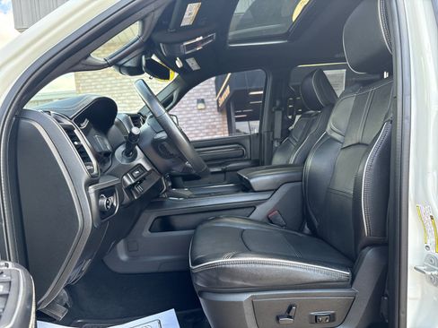 Used 2024 RAM 2500 Limited image 3