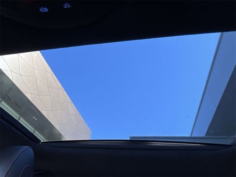 Used 2025 Genesis G70 3.3T Advanced w/ Sport Prestige Package image 16