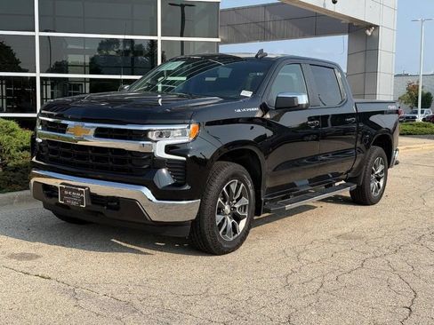 Used 2023 Chevrolet Silverado 1500 LT AWD/4WD image 7