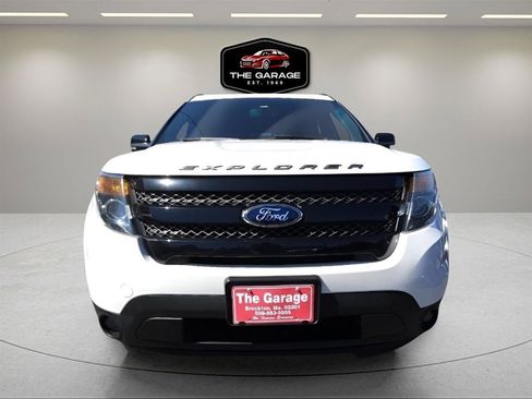 Used 2014 Ford Explorer Sport w/ Equipment Group 401A AWD/4WD image 2