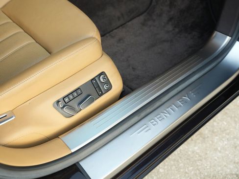 Used 2007 Bentley Flying Spur Flying Spur image 80