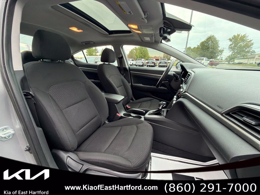 Used 2020 Hyundai Elantra Value Edition w/ Cargo Package (C1) FWD image 11