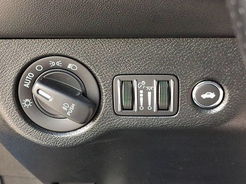 Used 2020 Dodge Challenger R/T Scat Pack w/ Plus Package RWD image 25