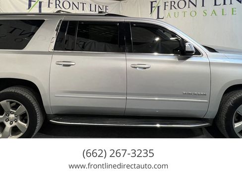 Used 2018 Chevrolet Suburban Premier image 8