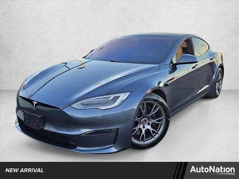 Used 2022 Tesla Model S image 1