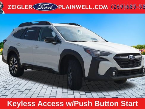 Used 2023 Subaru Outback Premium AWD/4WD image 7