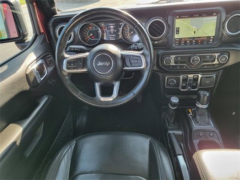 Used 2021 Jeep Wrangler Unlimited Sahara image 5