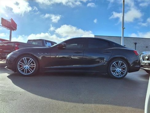 Used 2018 Maserati Ghibli GranLusso image 4