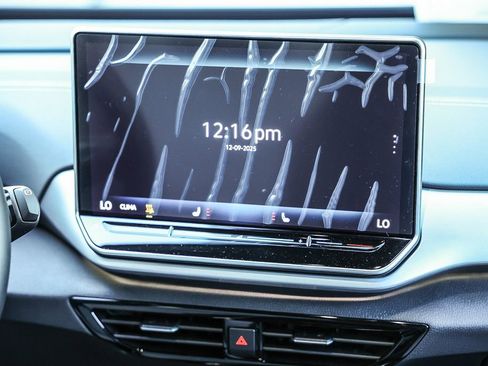 New 2026 Volkswagen ID.4 Pro image 22