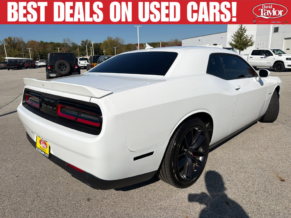 Used 2022 Dodge Challenger R/T w/ Plus Package RWD image 3