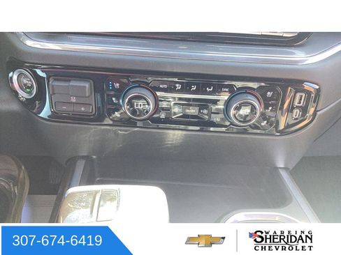 Used 2024 Chevrolet Silverado 1500 High Country w/ Technology Package AWD/4WD image 15