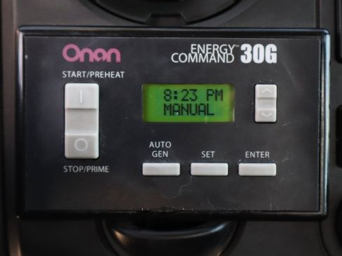 Used 2012 Ford F550 2WD Regular Cab Super Duty w/ PWR Equipment Group image 31