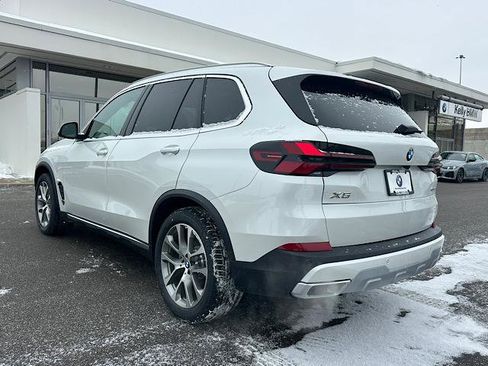 New 2026 BMW X5 xDrive40i image 3