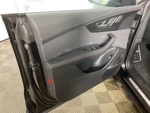 New 2026 Audi RS Q8 performance image 16