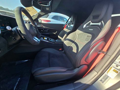 New 2025 Mercedes-Benz SL 63 AMG S e Performance 4MATIC image 48