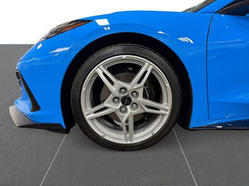 Used 2023 Chevrolet Corvette Stingray Premium Cpe w/ Stealth Interior Trim Package RWD image 14