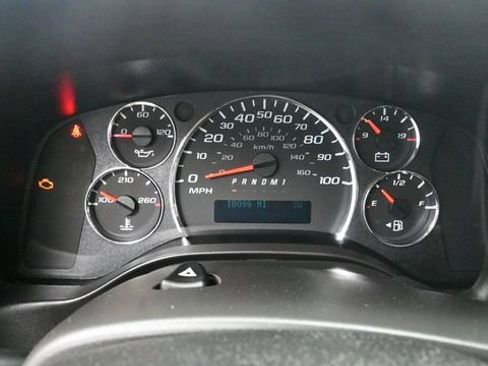 Used 2024 Chevrolet Express 3500 LS RWD image 24