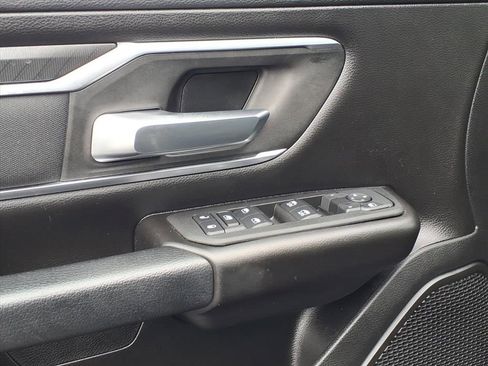 Used 2025 RAM 1500 Big Horn AWD/4WD image 4