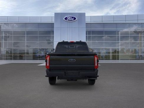 New 2026 Ford F250 Lariat w/ Black Appearance Package AWD/4WD image 7
