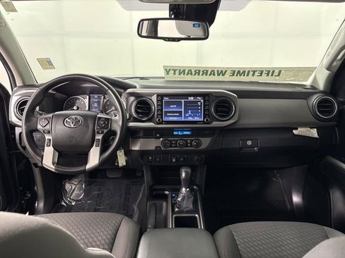 Used 2022 Toyota Tacoma SR5 w/ Technology Package RWD image 23