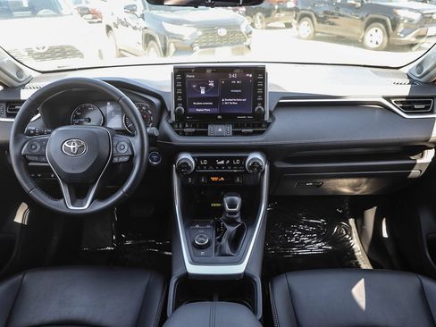 Certified 2022 Toyota RAV4 XLE Premium AWD/4WD image 12
