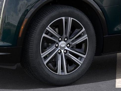 New 2026 Cadillac Lyriq Luxury AWD/4WD image 9