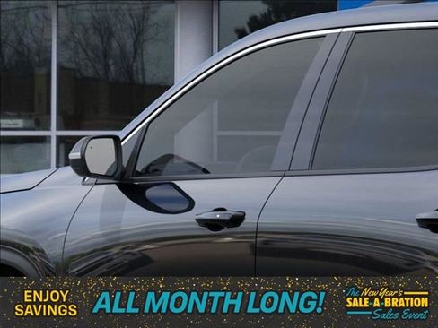 New 2026 Chevrolet Traverse LT image 12