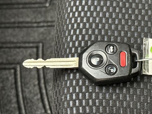 Used 2019 Subaru Outback 2.5i Premium image 36