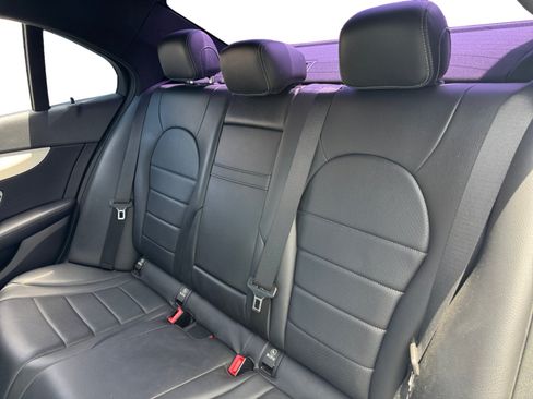Used 2019 Mercedes-Benz C 300 Sedan image 13