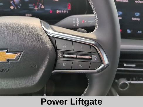 New 2026 Chevrolet Traverse LT w/ LPO, Floor Liner Package image 8