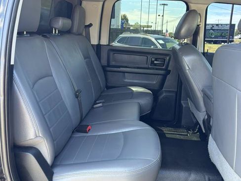 Used 2017 RAM 2500 Tradesman w/ Chrome Appearance Group AWD/4WD image 15