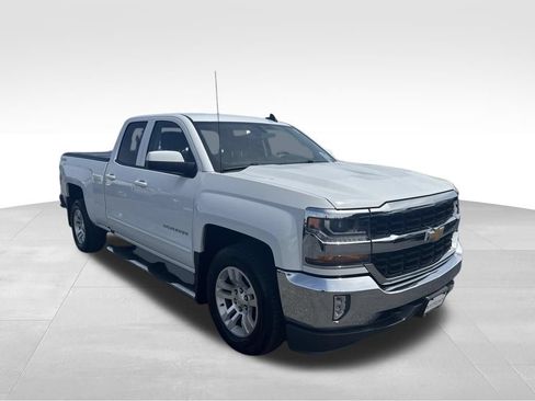 Used 2017 Chevrolet Silverado 1500 LT w/ All Star Edition AWD/4WD image 27