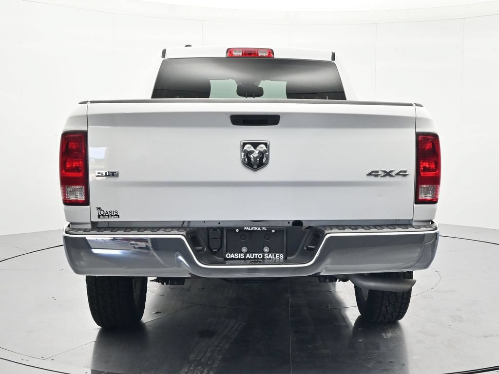 Used 2024 RAM 1500 Classic SLT AWD/4WD image 6