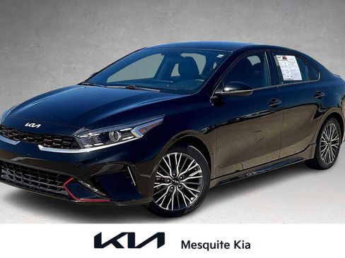 Certified 2022 Kia Forte GT-Line image 1