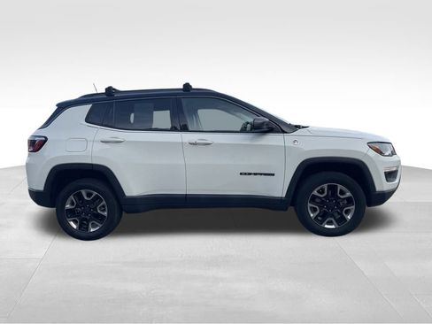 Used 2017 Jeep Compass Trailhawk w/ Leather Interior Group image 4