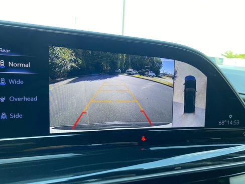 Used 2024 Cadillac Escalade V w/ LPO, ONYX Package image 28