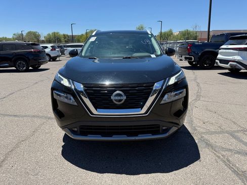 Used 2022 Nissan Rogue SL FWD image 2