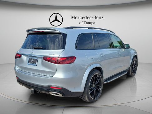 New 2026 Mercedes-Benz GLS 580 4MATIC image 3